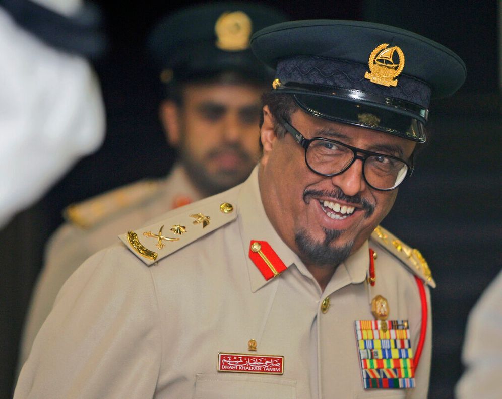 ضاحي خلفان حين كان في سلك الشرطة - صورة ارشيفية