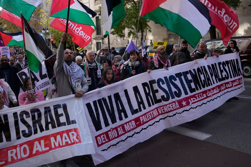 Israel summons Spanish envoy over police violence against flotilla activists amid diplomatic backlash