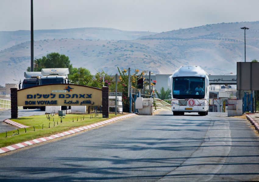 إسرائيل تقرر فتح المعبر الحدودي مع الأردن الأسبوع القادم