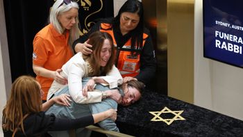 הלוויתו של אלי שלאנגר, שנרצח בפיגוע הירי במסיבת החנוכה בסידני אוסטרליה, 16.12.25