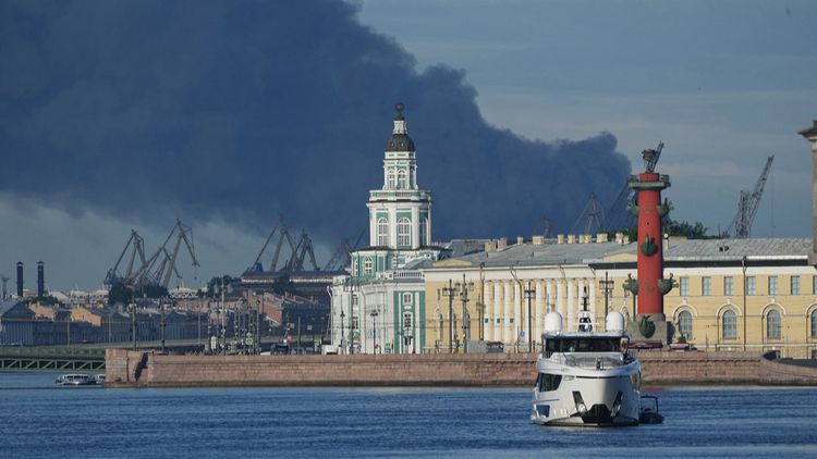Ukraine attacked an oil facility in the city of Saint Petersburg, Russia, 03.06.2026