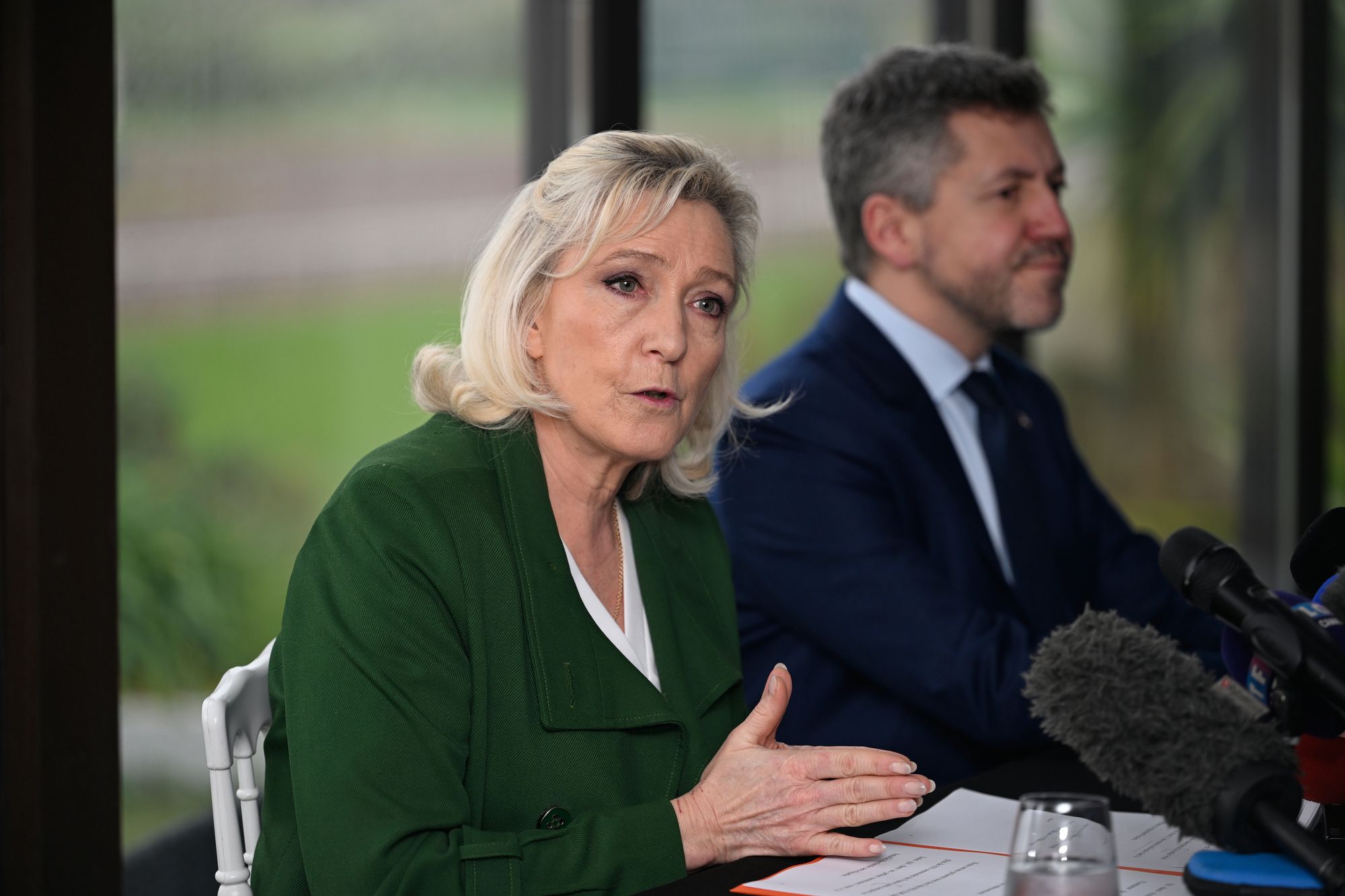Marine Le Pen appelle à soutenir Israël contre le Hezbollah