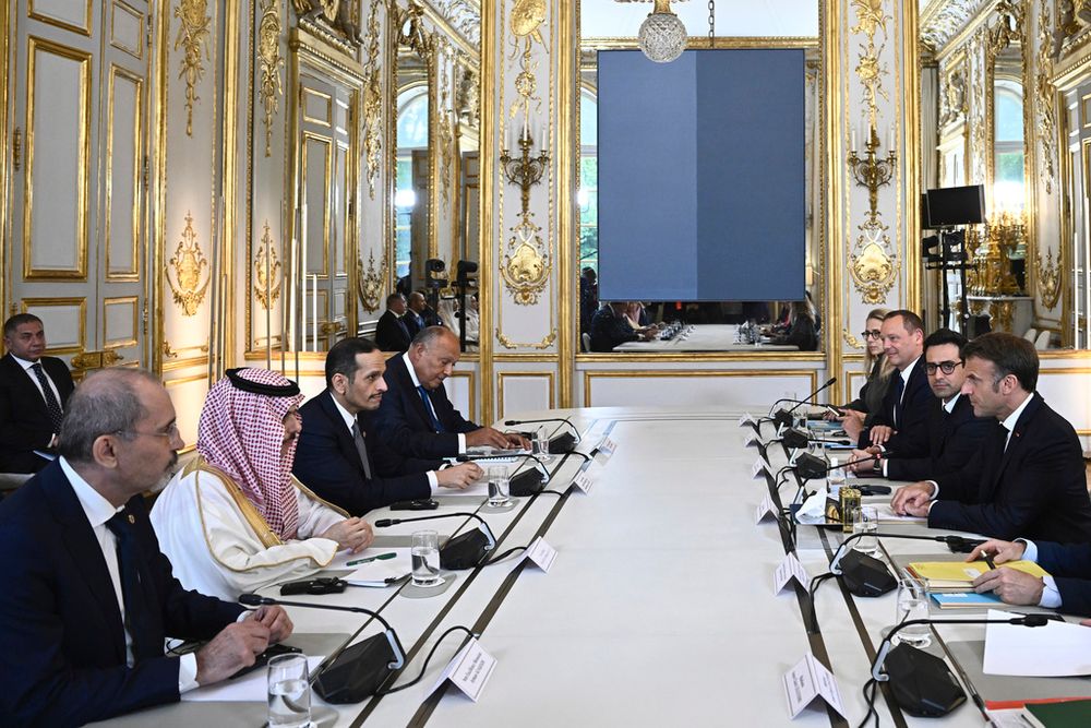 Emmanuel Macron et les principaux dirigeants arabes vendredi à Paris 