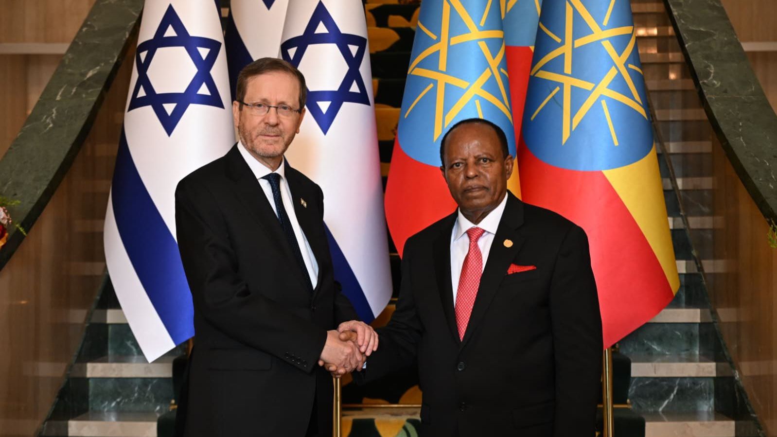 En visite à Addis-Abeba, Isaac Herzog salue l’apport des Juifs éthiopiens à la société israélienne