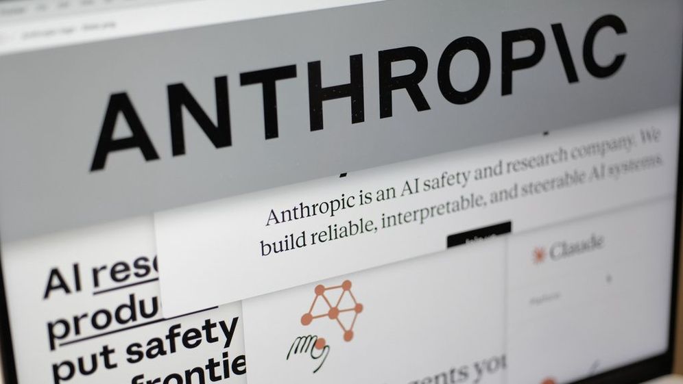 AP Photo/Patrick Sison, File Illustration - Site web d'Anthropic