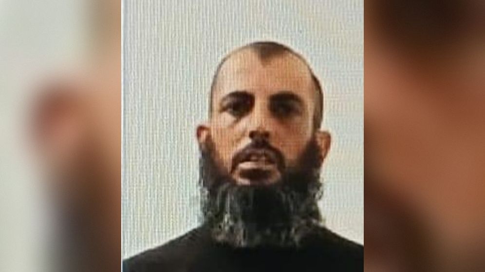 police spokeman يُشتبه بوقوع حدث أمني: تجري عمليات بحث عن مشتبه به في إطلاق نار باتجاه مسجد في شفاعمرو