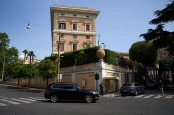 A motorcade arrives at the United States' Embassy in Rome, Italy, where ambassadors-level talks between Israel and Lebanon are expected to take place, Tuesday, July 14, 2026