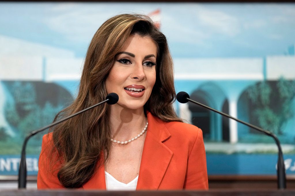 اورتاغوس المقربة من ترامب تنفصل عن زوجها اليهودي وترتبط برجل أعمال لبناني كبير