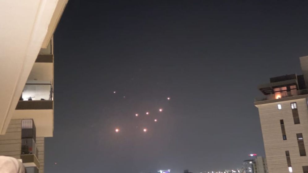 שיגור טילים מאיראן, הערב