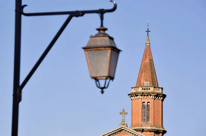 Illustration - Une photo prise le 11 février 2015 montre une église d'Albi, dans le sud-ouest de la France.