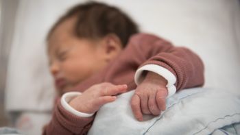 תינוק, לידה, אילוסטרציה