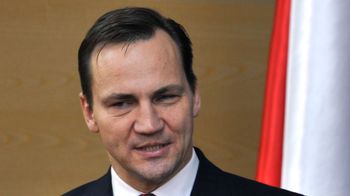 Le ministre polonais des Affaires étrangères, Radosław Sikorski