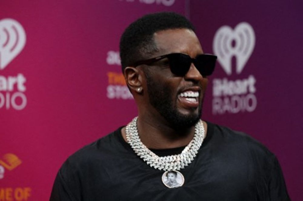 Puff Daddy Affirme Payer 5 000 Dollars Par Jour À Sting, Puis Dit