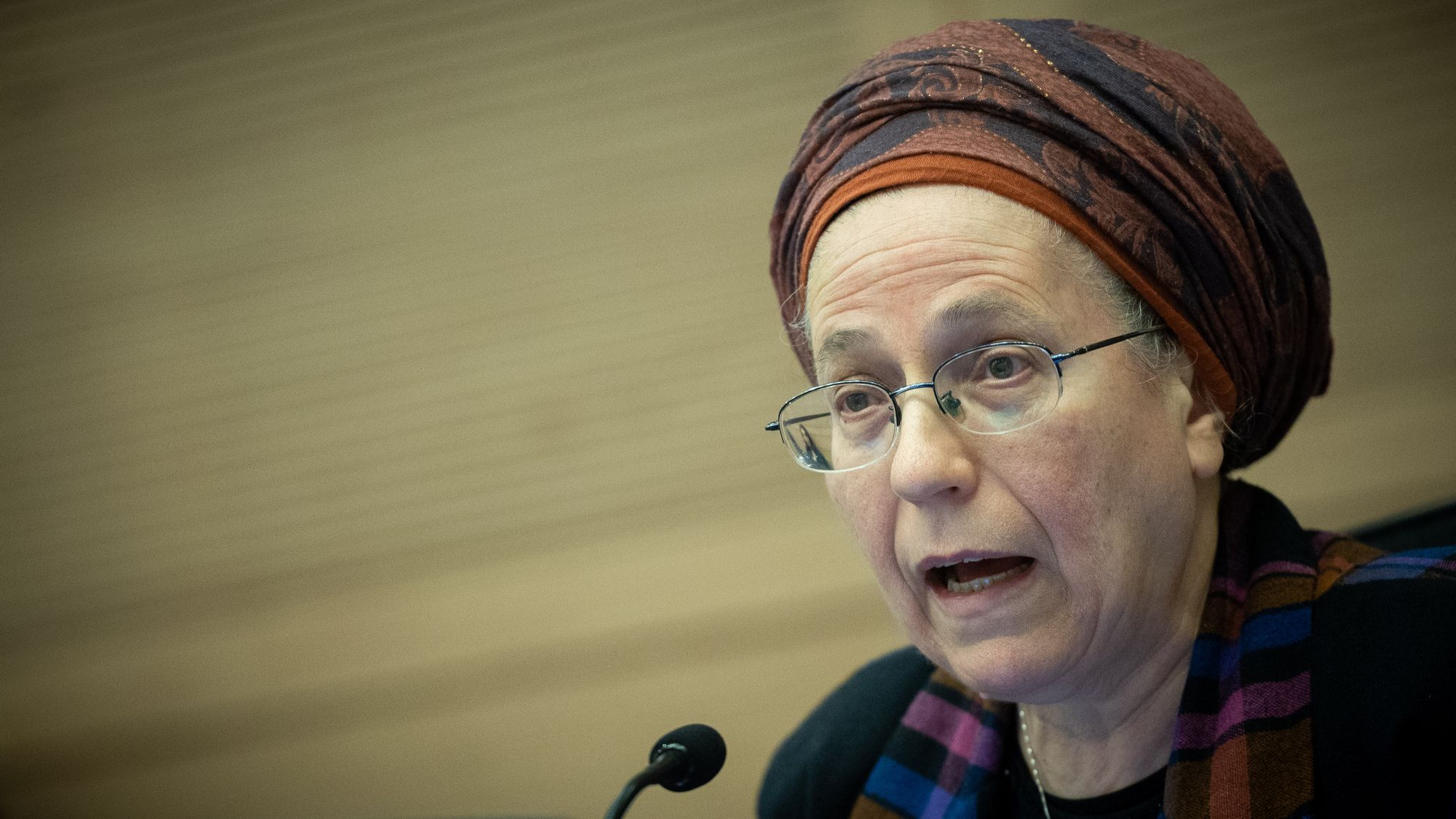 العثور على ابنة وزيرة الاستيطان الإسرائيلي وقد فارقت الحياة في ظروف غامضة