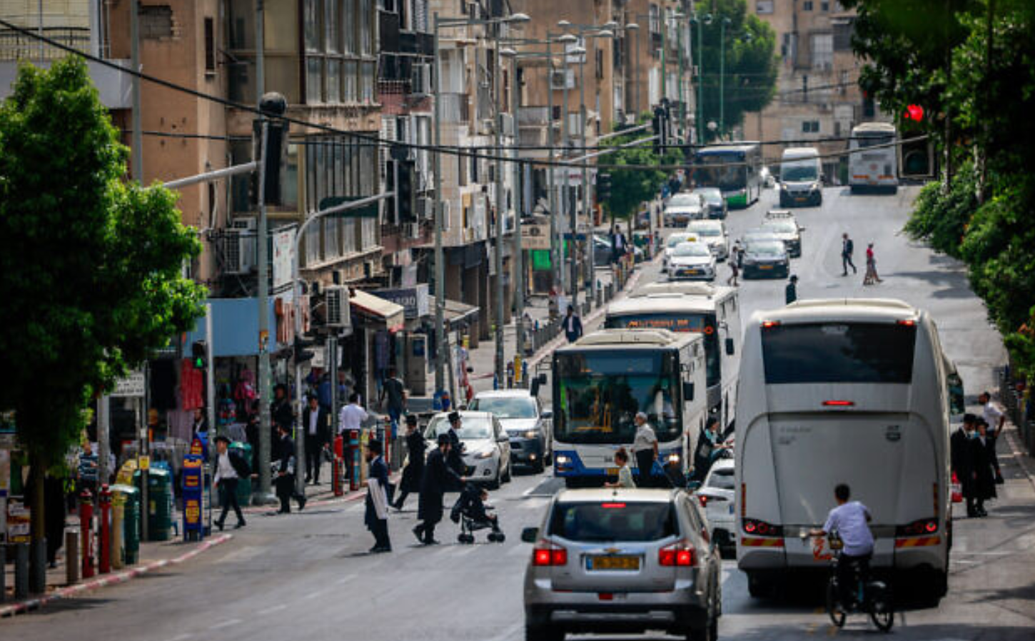 Après le cessez-le-feu, le Commandement du front intérieur assouplit largement les consignes en Israël