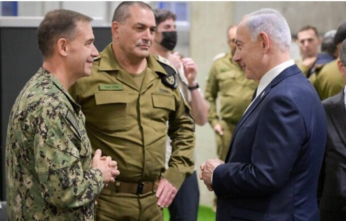 سنتكوم تنشر توثيقًا لوجود ضباط مصريين في مقر القيادة الأمريكية جنوب إسرائيل