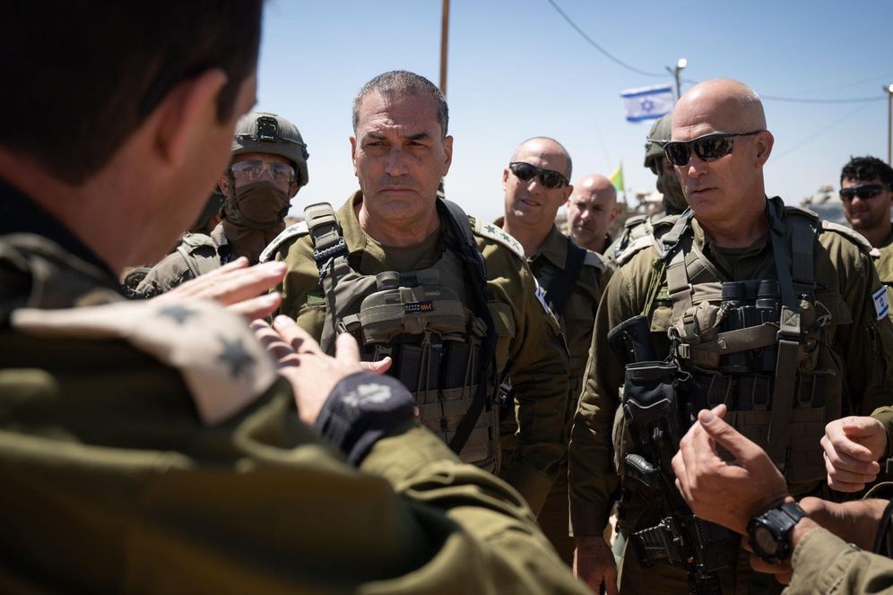 ايال زامير في سوريا