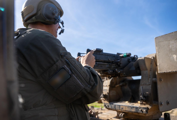 IDF operating in Khan Kunis