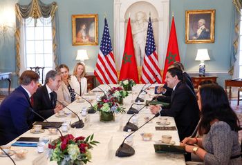 وزير الخارجية الأمريكي أنتوني بلينكين  يلتقي بوزير الخارجية المغربي ناصر بوريطة في وزارة الخارجية بواشنطن العاصمة ، في 20 مارس 2023.