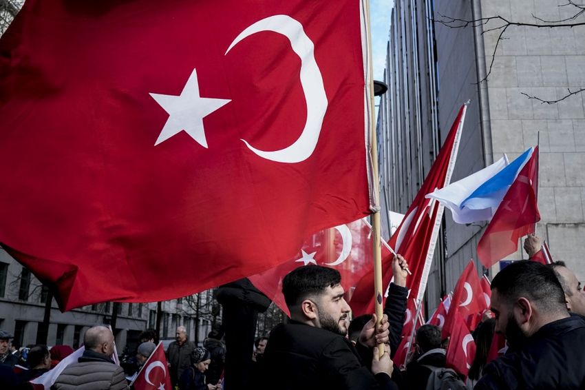 France Des Manifestations Turques A L Encontre Des Armeniens A Vienne Et A Decines I24news