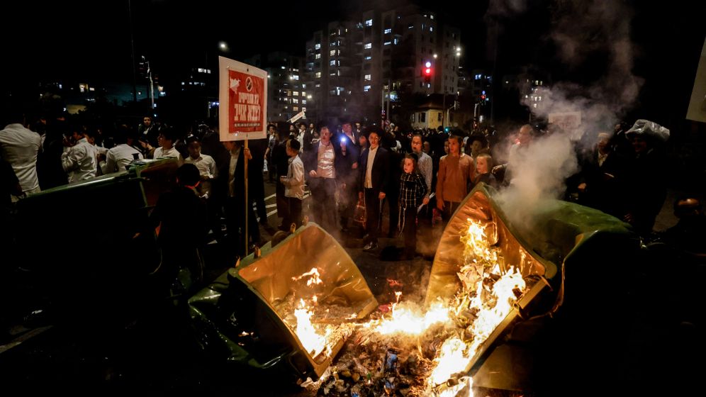 مظاهرة للحريديم في القدس ضد التجنيد الإجباري في الجيش الإسرائيلي 30/6/2024