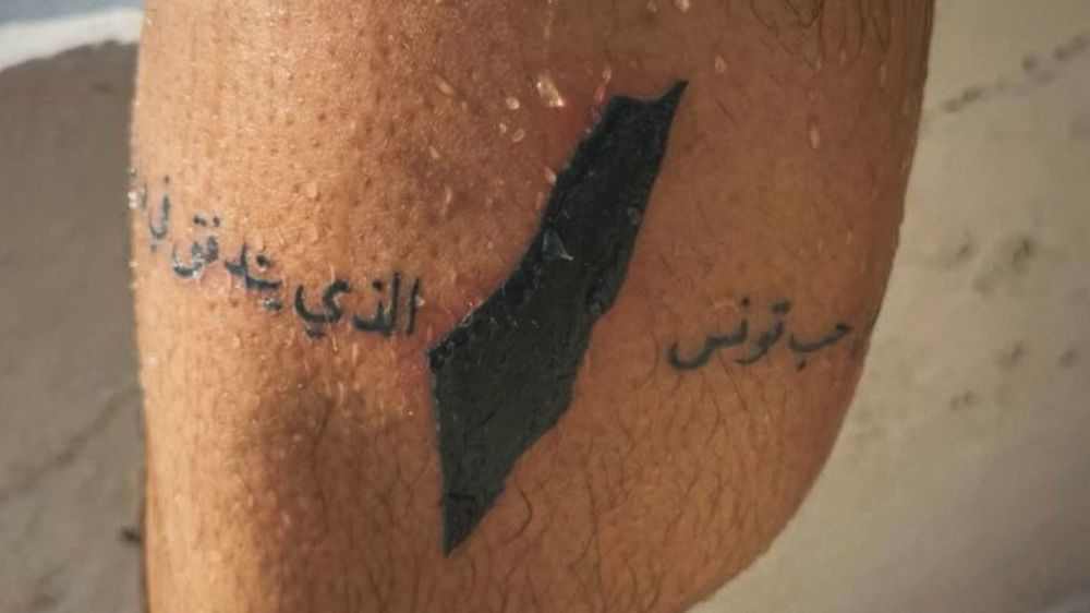 Sébastien Delogu Dévoile Un Tatouage Niant L'existence d'Israël Sur Son  Compte Instagram - i24NEWS