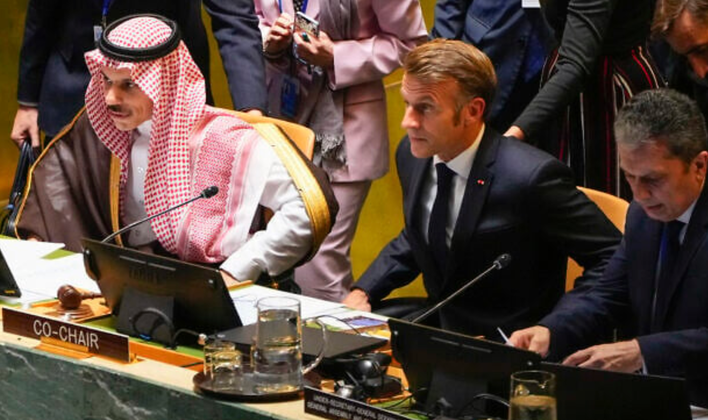 "Toute forme d’annexion" par Israël représenterait une "ligne rouge" aux conséquences graves (Riyad et Paris)