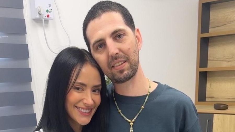 Après l’épreuve, la vie : Elkana Bohbot et son épouse Rebecca attendent un deuxième enfant