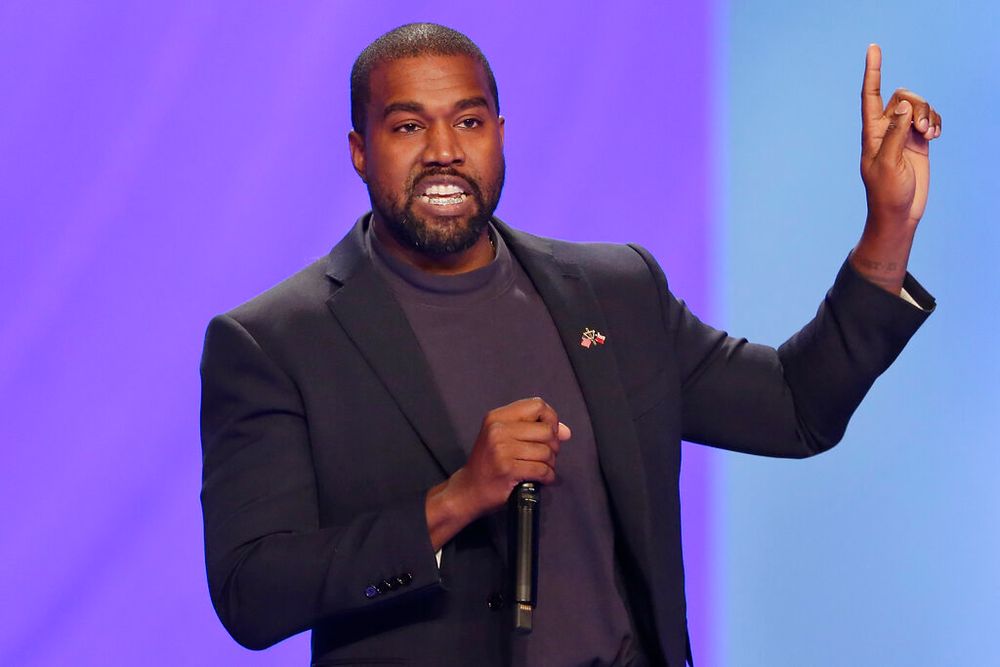 Kanye West Deactivates Instagram Account