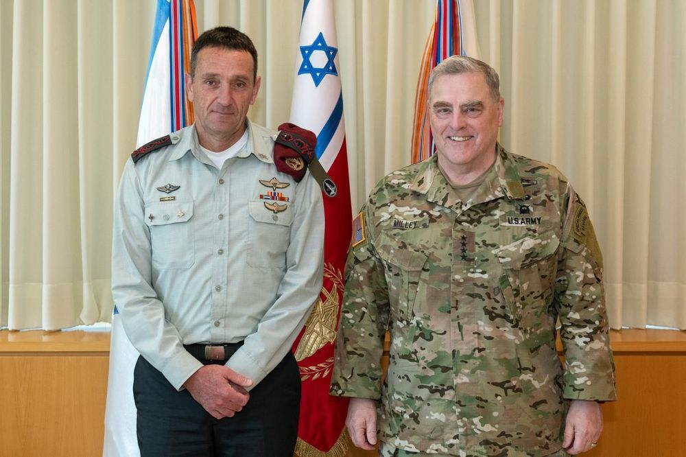 Israeli Chief of Staff Lieutenant General Herzi Halevi (L) with his U.S. counterpart Mark Milley in Israel.