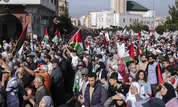 Des milliers de Marocains participent à une manifestation pro-palestinienne