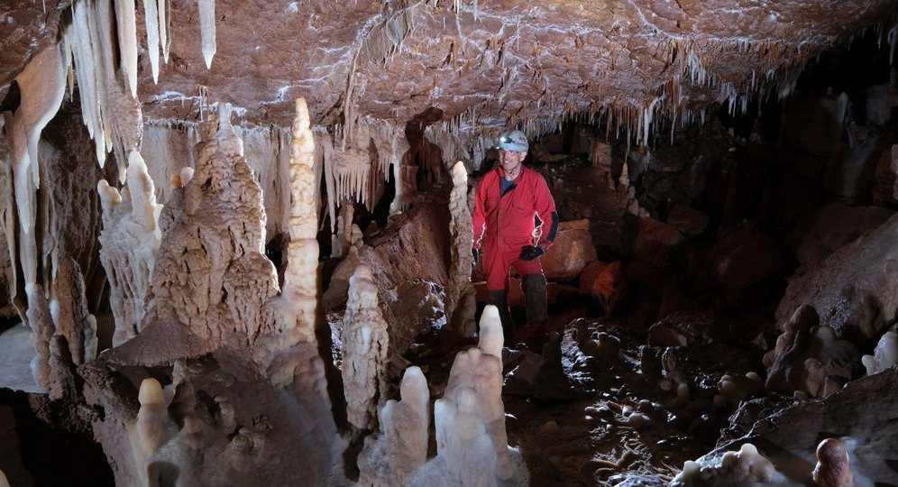 Rare stalactite cave discovered in Israel