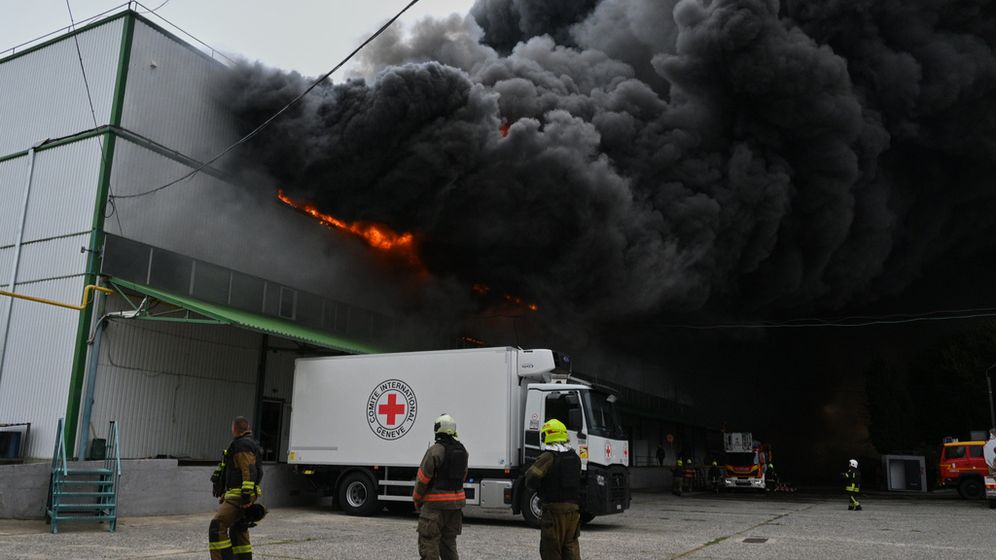(AP Photo/Michael Shtekel) Firefighters put out a fire at warehouse stores after a Russian air attack in Odesa, Ukraine, Sunday, Sept. 13, 2026