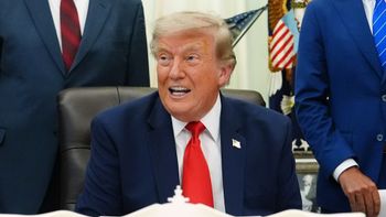 AP Photo/Julia Demaree Nikhinson Donald Trump dans le Bureau ovale, le 29.07.2026