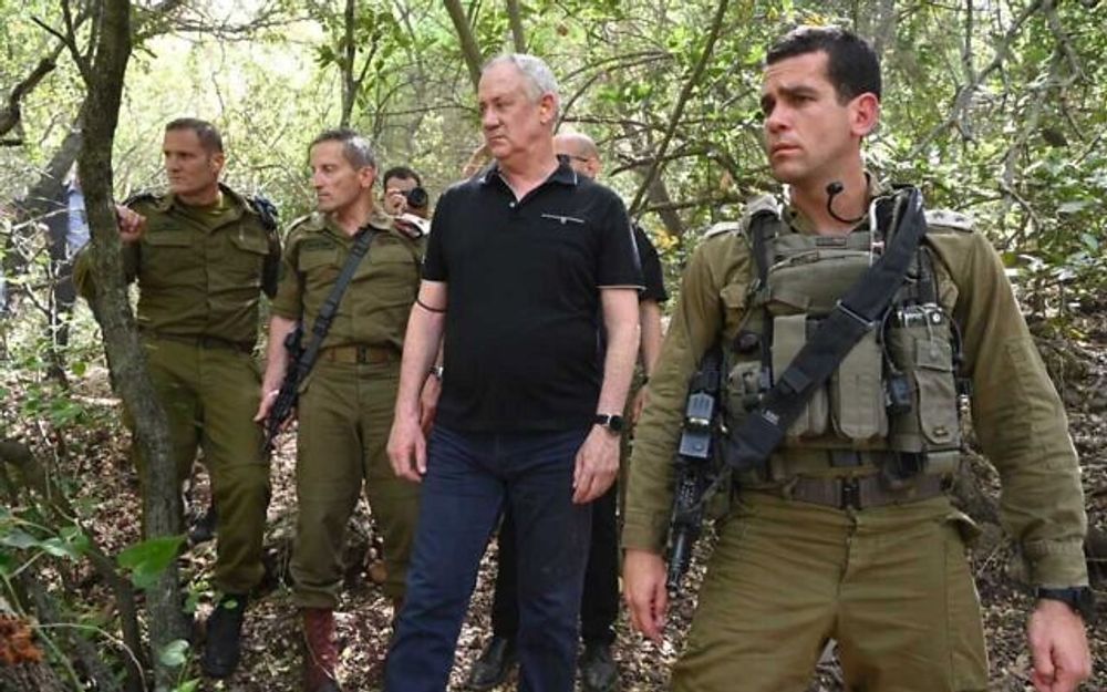 Defense Minister Benny Gantz (center) tours the Lebanese border area with senior IDF commanders on April 20, 2021.