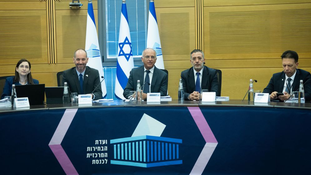 יונתן זינדל, פלאש 90 הדיון בהגשת הרשימות לבחירות, ארכיון
