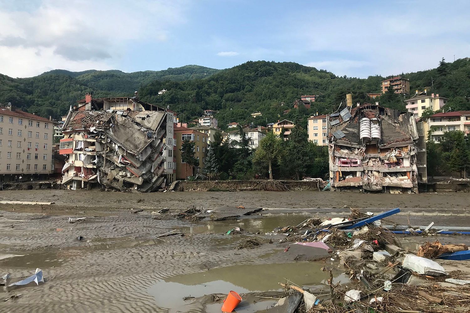 Death Toll From Floods In Northern Turkey Rises To 44 I24NEWS