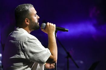 הזמר אושר כהן