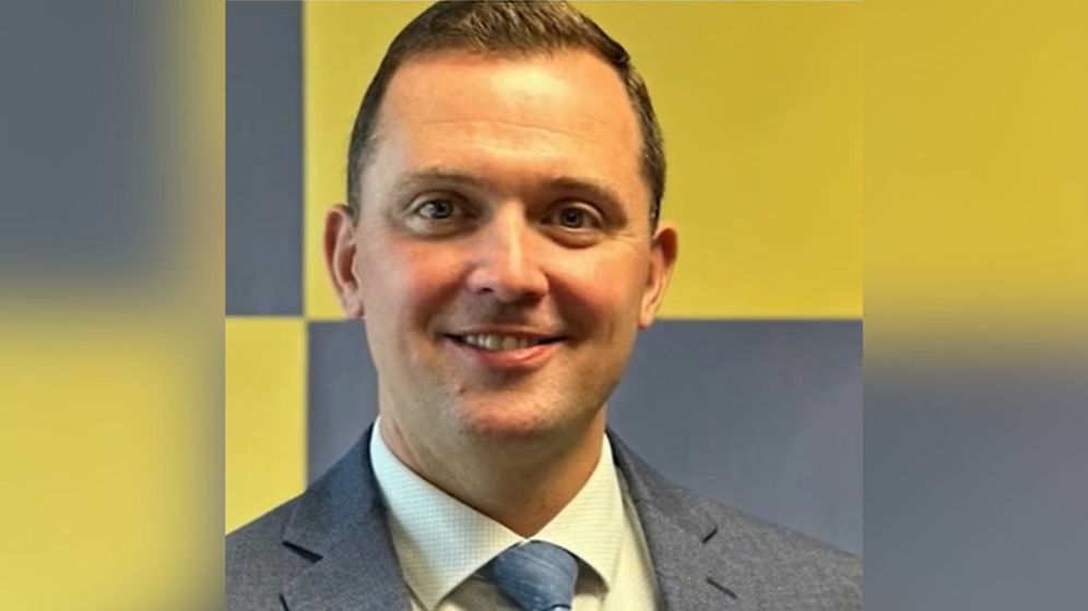 פיליפ לדי, מנהל בית הספר היסודי שפוטר