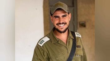 Le commandant Guy Yaacov Nezri, 25 ans