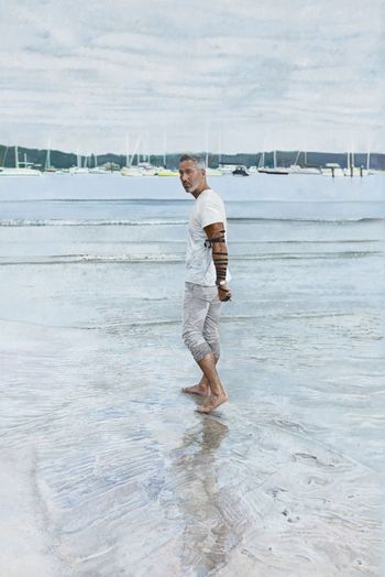  Tableau primé "Alex with his tefillin in the sea"