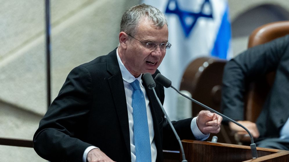 שר המשפטים יריב לוין