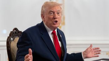 נשיא ארה"ב דונלד טראמפ במסיבת עיתונאים באחוזתו בפלורידה, 27.11.25