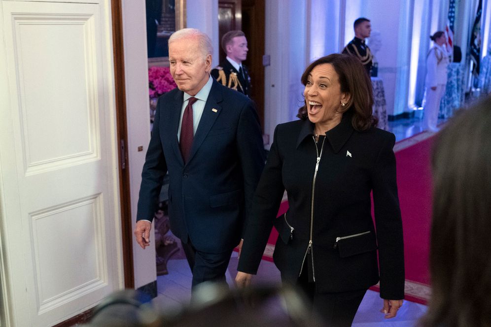 U.S. President Joe Biden (L) and Vice President Kamala Harris arrive at the celebration of Jewish American Heritage Month in Washington, United States.