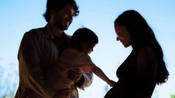 الأميرة ايمان وزوجها وابنتها
