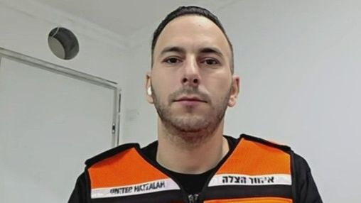 "Partout en Israël, nous sommes là" : témoignage du secouriste Moshé Weitzman après les frappes à Dimona et Arad