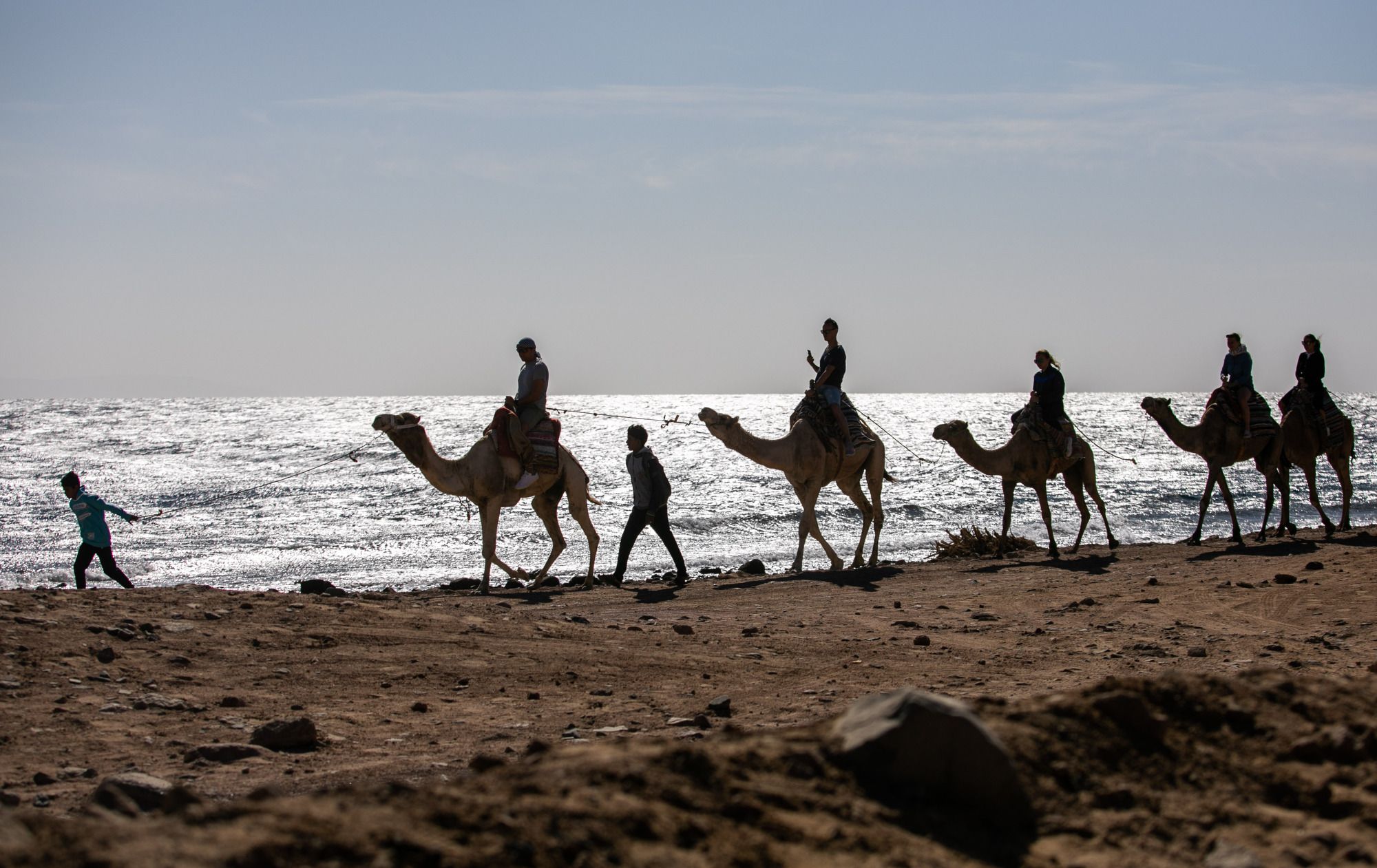 Malgré les mises en garde, des Israéliens continuent de passer leurs vacances dans le Sinaï
