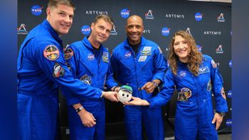 האסטרונאוטים המשתתפים במשימת ארטמיס 2 של נאס"א