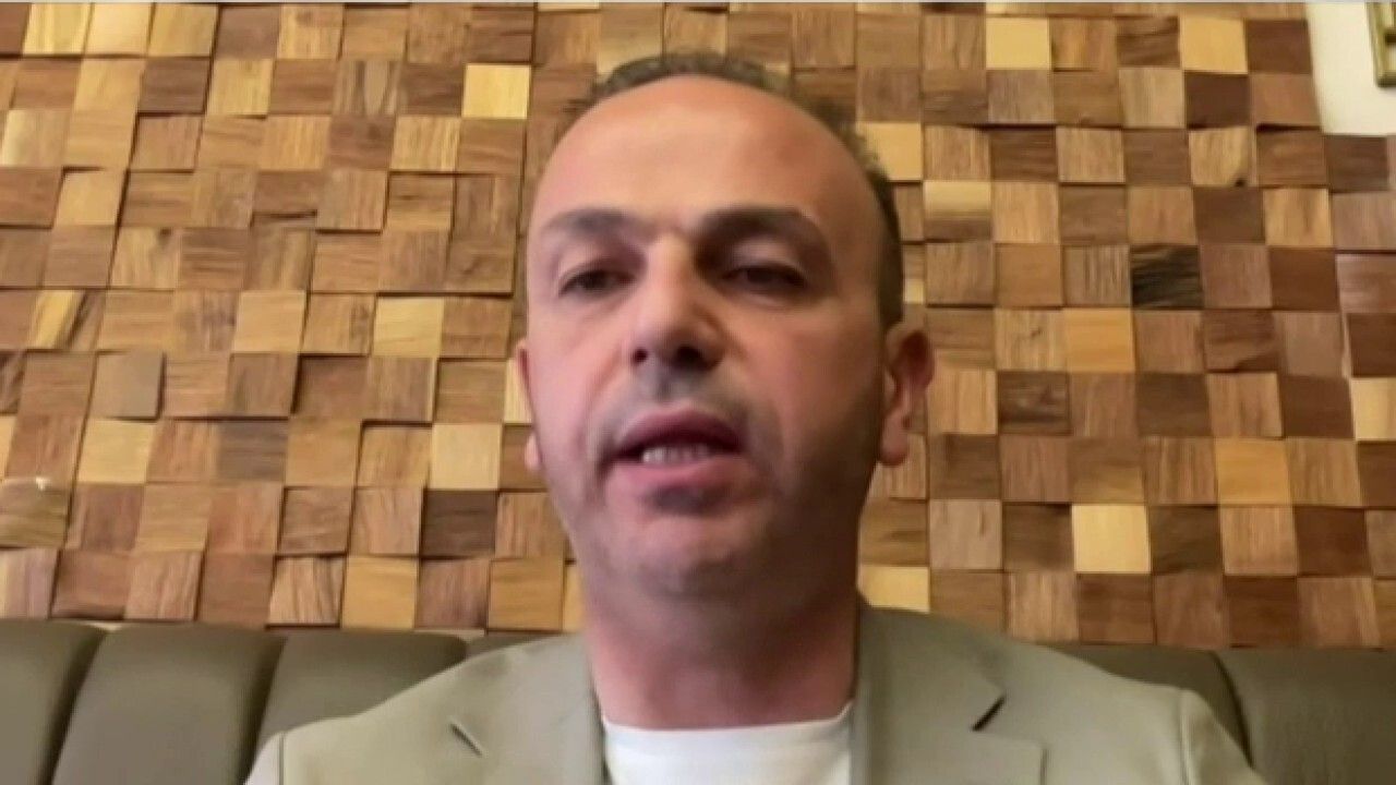رئيس البلدية يوسف الجعبري :"نرفض مشروع إقامة إمارة الخليل وندعو الإدارة الأمريكية للجم هذه المبادرات "