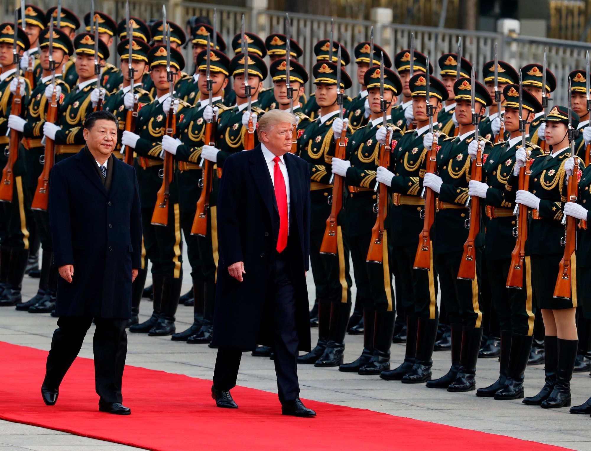 Donald Trump se rend à Pékin pour un sommet sous haute tension avec Xi Jinping